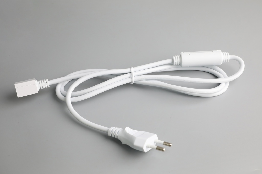 LINEAL NATURE ACCESORIO ENCHUFE CON CABLE DE 1,5M - AC220/240